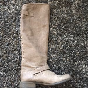 Steve Madden boots